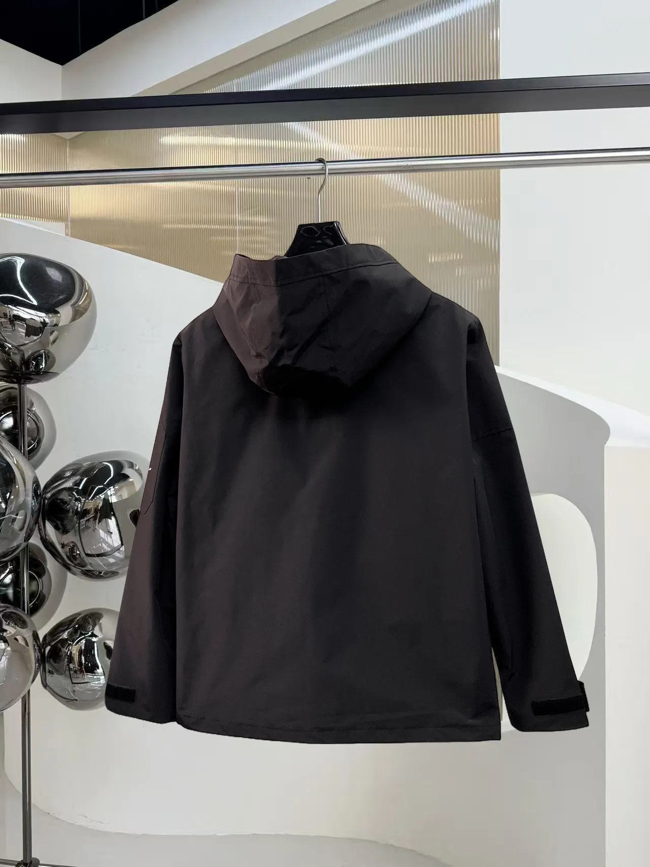 Same Style， ， 2026 New Arrival ， Original Premium Breathable ， ， ， Quality。 ， Sizes：M～3XL